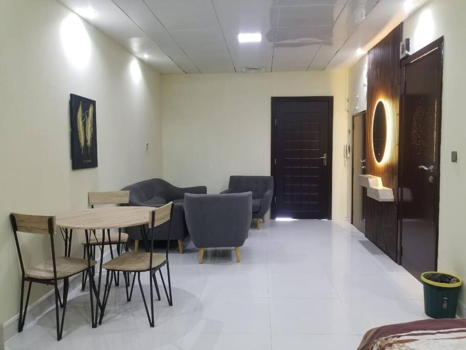 Luxurious 3bhk In Villa