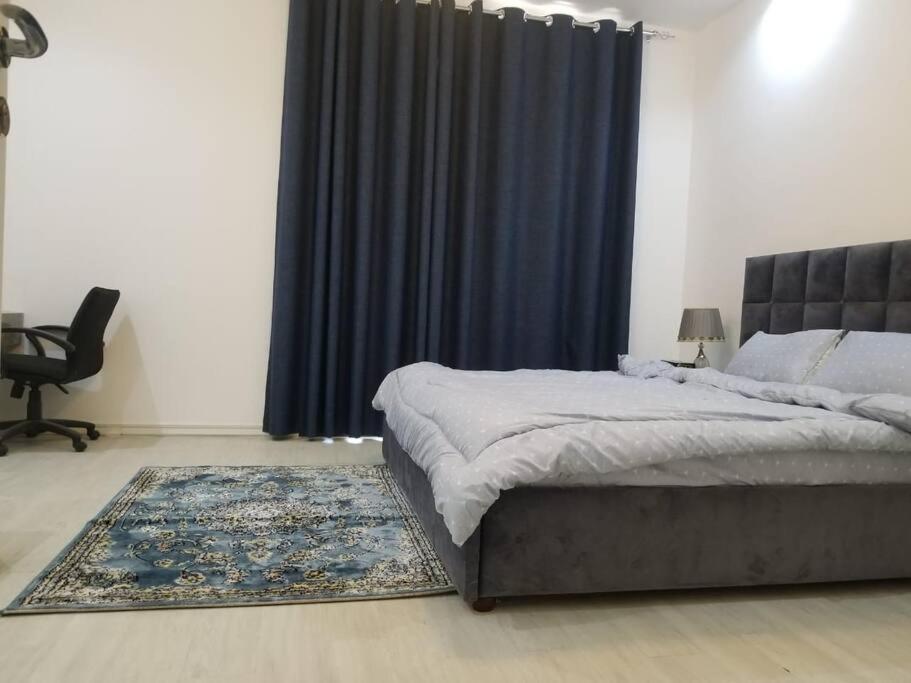 Luxurious 3bhk In * Dubai